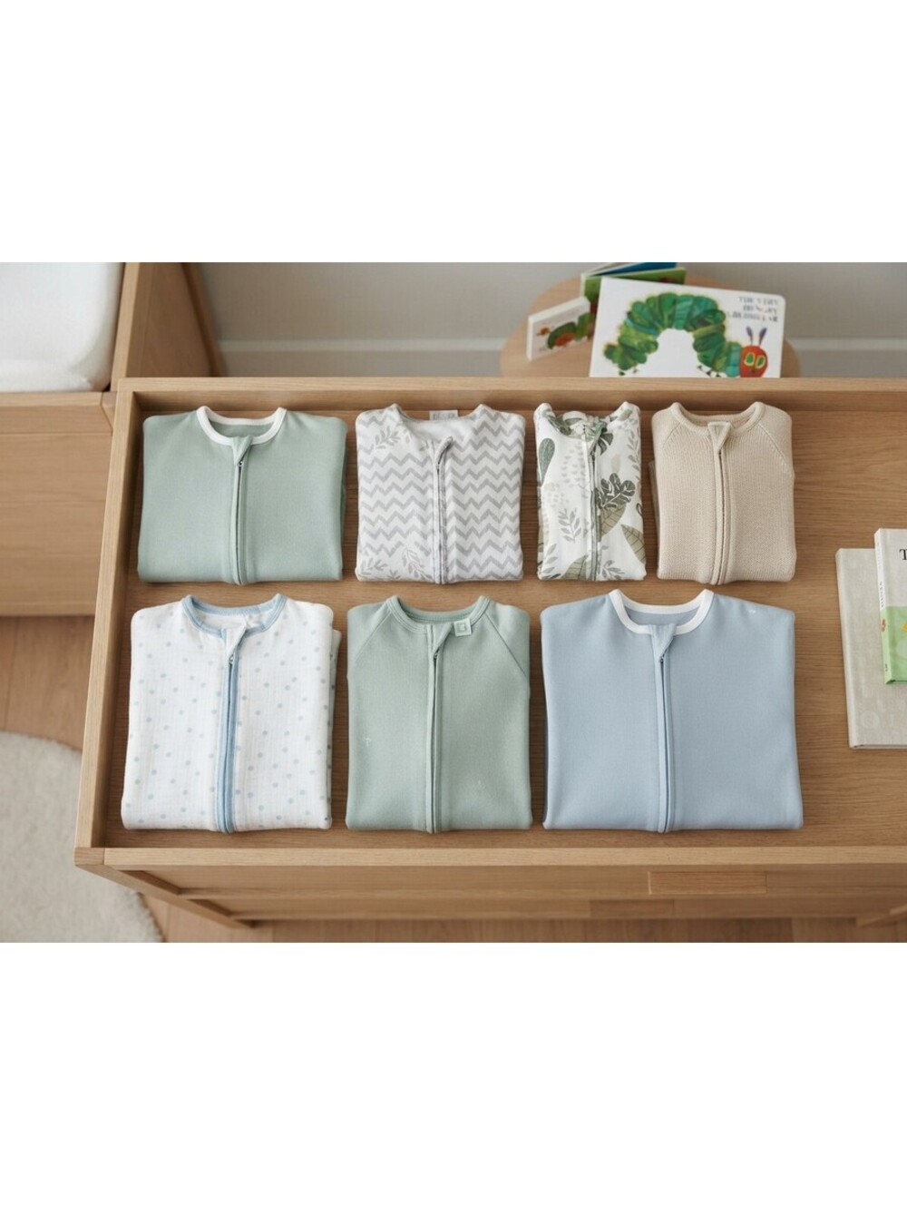 Huge Lot of 11 Baby Wearable Blankets, Sleep Sacks & Swaddles